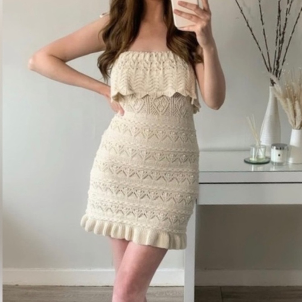 RARE, NWOT! Zara Ruffled Knit Mini Dress w Tie Strap, Cream, M / L
